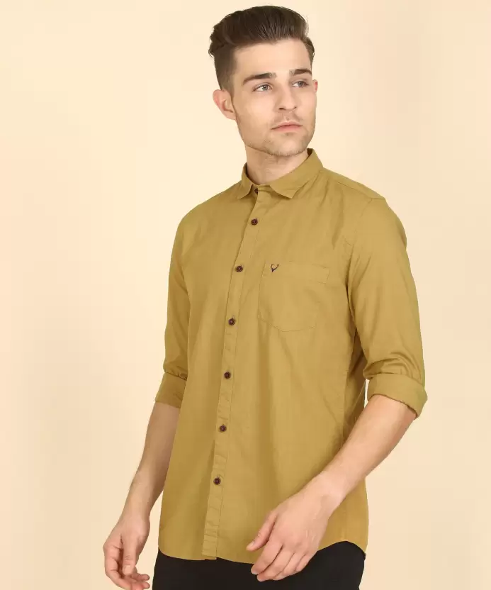 Allen Solly Anti-Bacterial Men Slim Fit Solid Cut Away Collar Casual Shirt