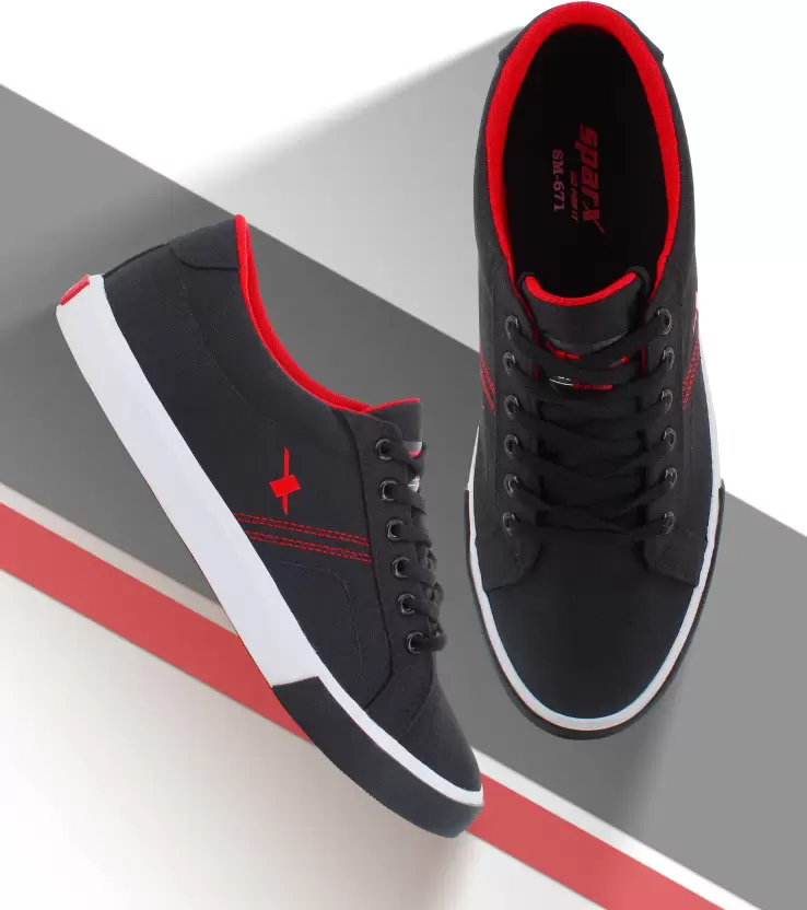 Sparx SM-671 Sneakers For Men  (Black, Red)
